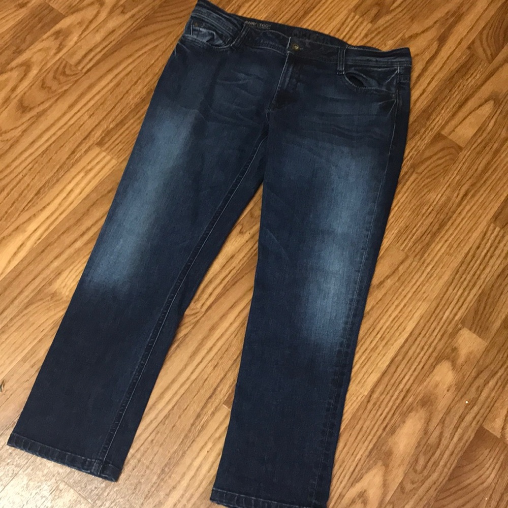 DL 1961 Toni High Rose Cropped Jeans 4WAY 360 Stretch Comfort